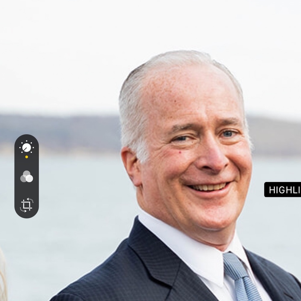 Meet your Posher, Dennis